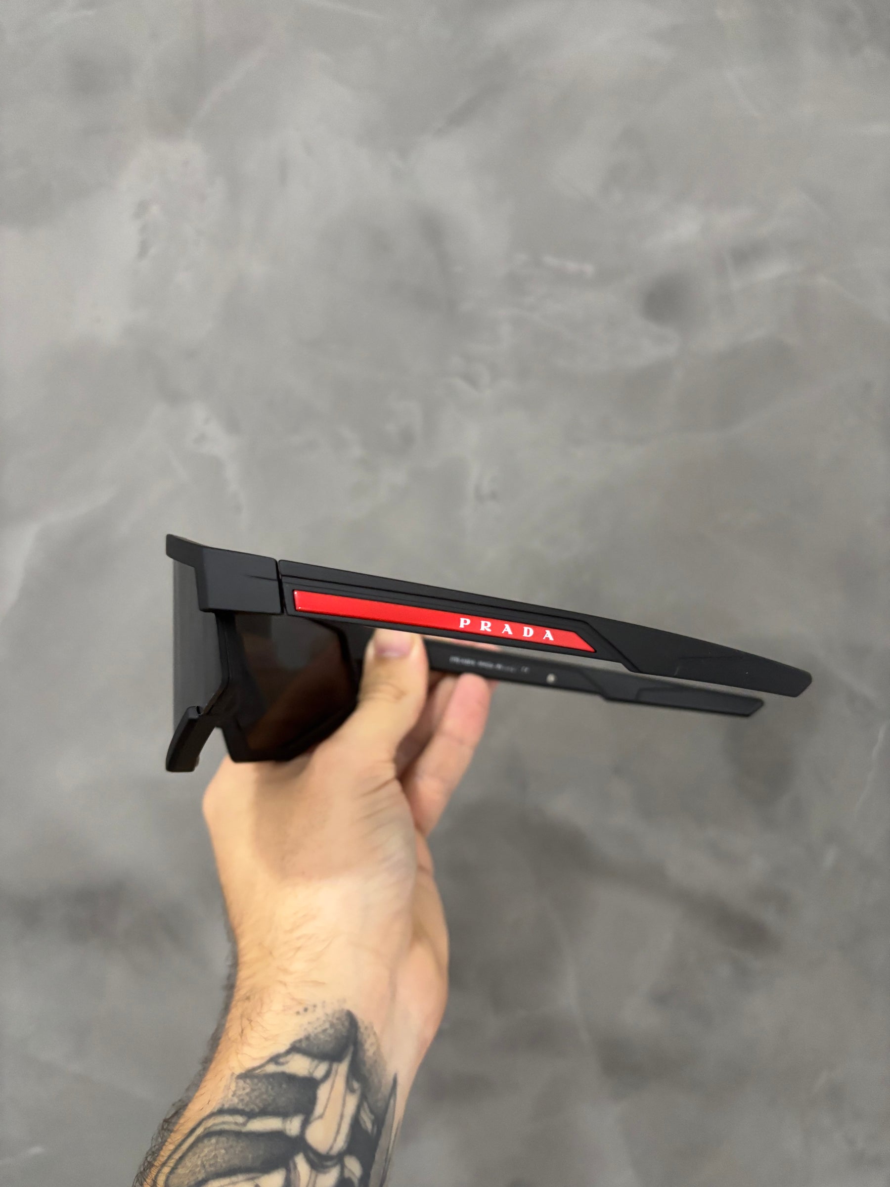 Prada Linea - Lentes Liquid Metal