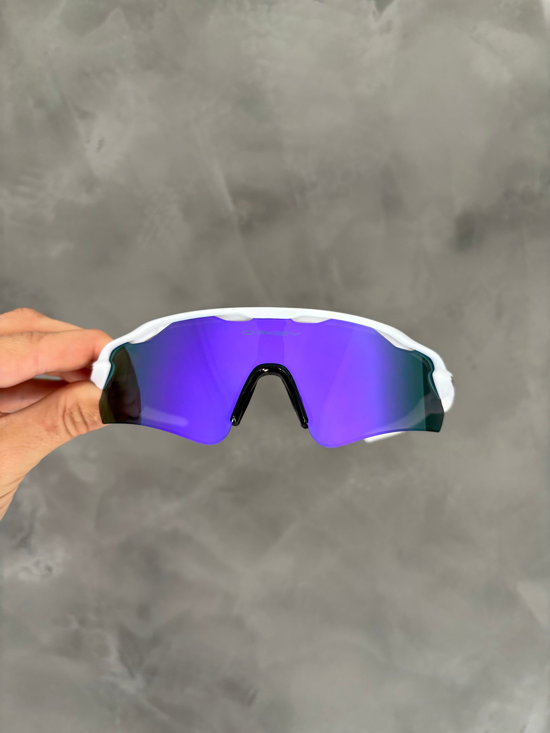 Radar White - Lente Purple